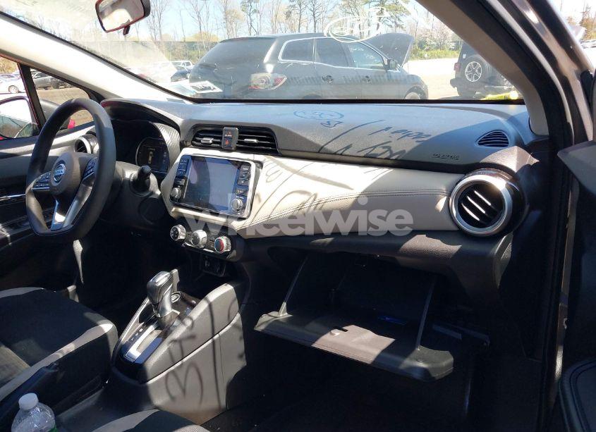 Photo 5 of 2020 Nissan Versa SV XTRONIC CVT (VIN 3N1CN8EV1LL823435)