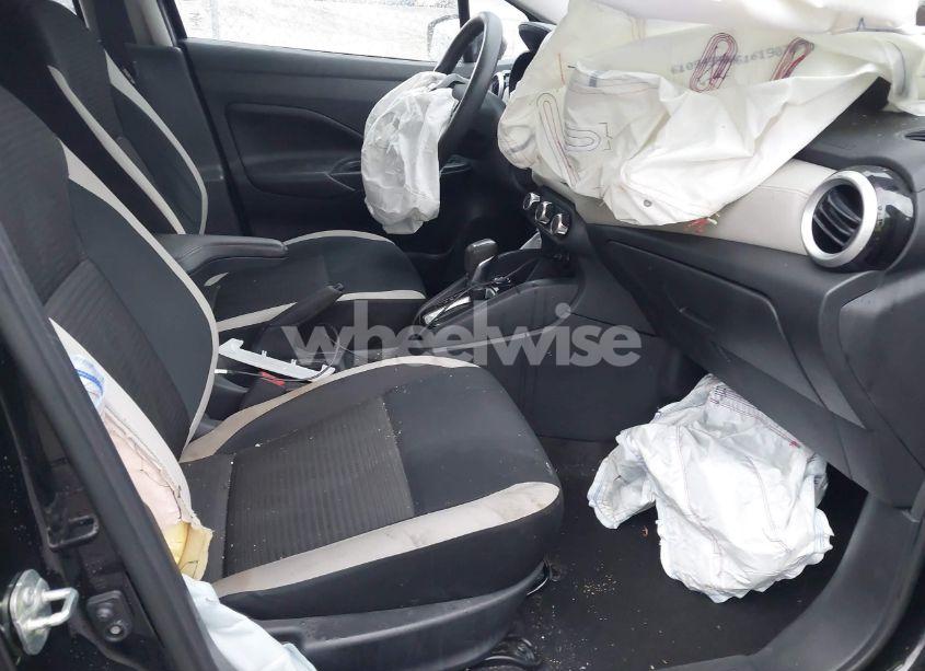 Photo 5 of 2020 Nissan Versa SV XTRONIC CVT (VIN 3N1CN8EV1LL844527)