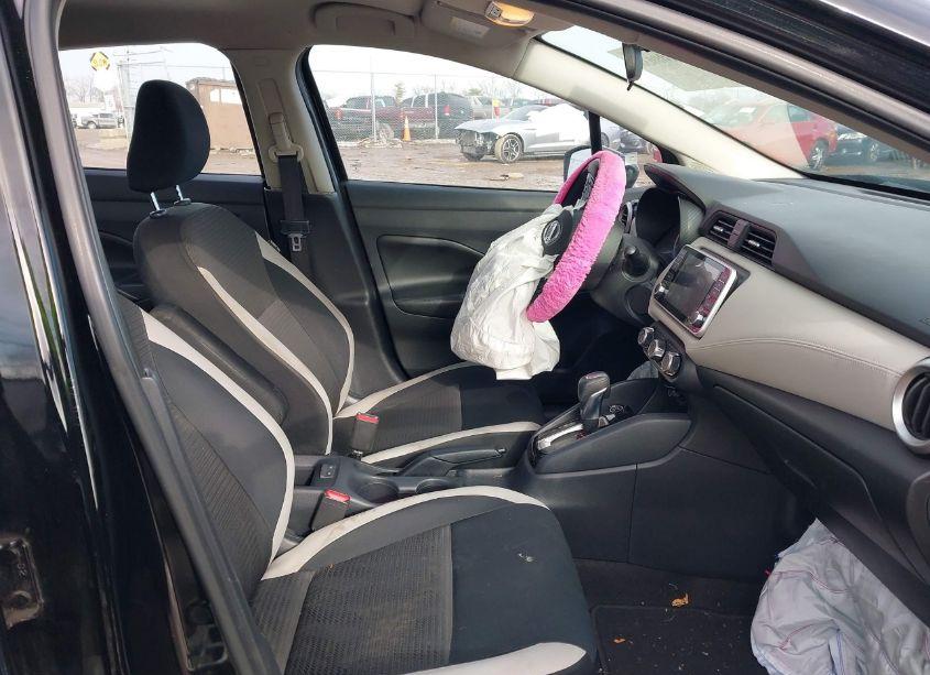 Photo 5 of 2020 Nissan Versa SV XTRONIC CVT (VIN 3N1CN8EV1LL884817)