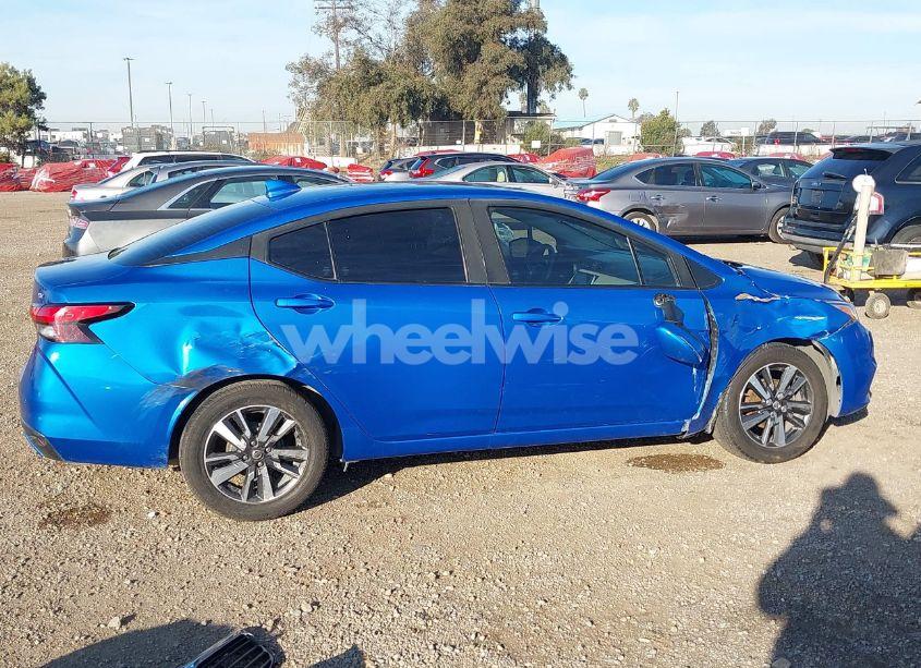 Photo 6 of 2020 Nissan Versa SV XTRONIC CVT (VIN 3N1CN8EV1LL893646)