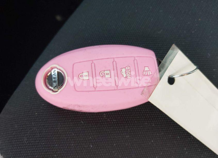 Photo 11 of 2020 Nissan Versa SV XTRONIC CVT (VIN 3N1CN8EV1LL895445)