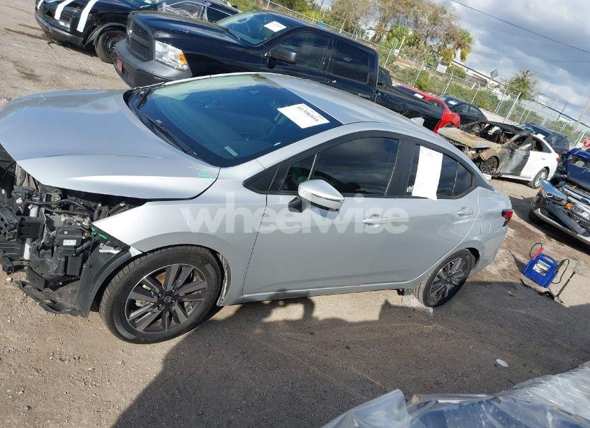 Photo 15 of 2020 Nissan Versa SV XTRONIC CVT (VIN 3N1CN8EV1LL895445)