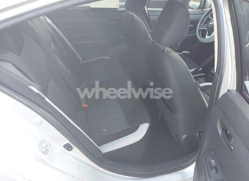 Photo 8 of 2020 Nissan Versa SV XTRONIC CVT (VIN 3N1CN8EV1LL895445)