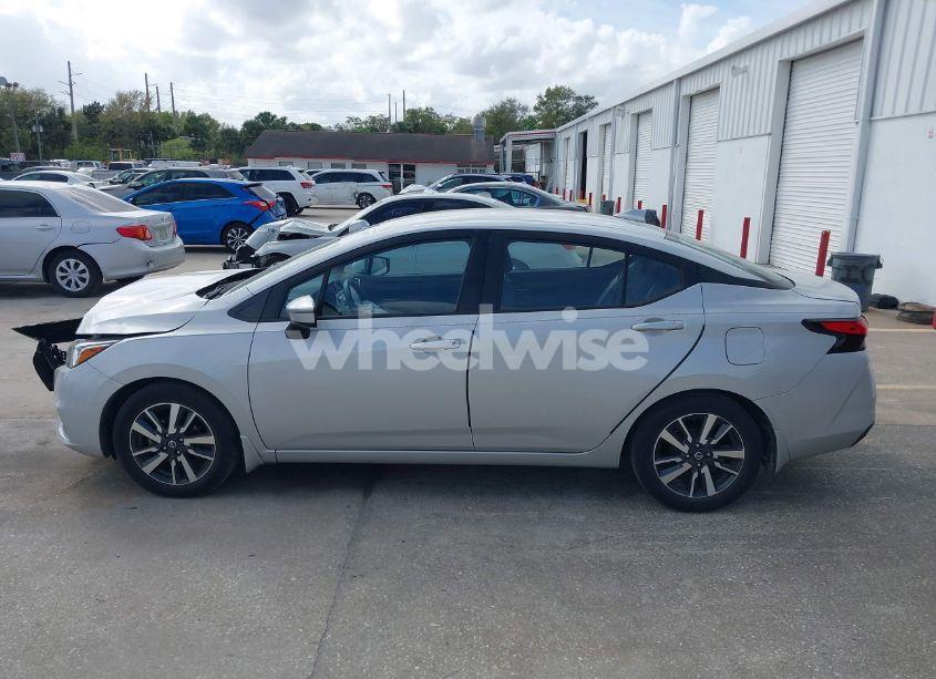 Photo 14 of 2021 Nissan Versa SV XTRONIC CVT (VIN 3N1CN8EV1ML806958)