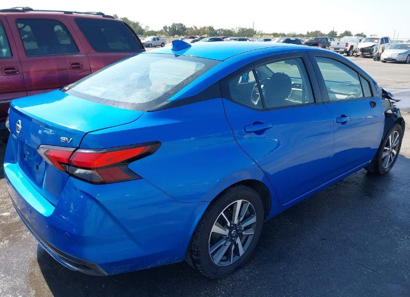 Photo 4 of 2021 Nissan Versa SV XTRONIC CVT (VIN 3N1CN8EV1ML828491)