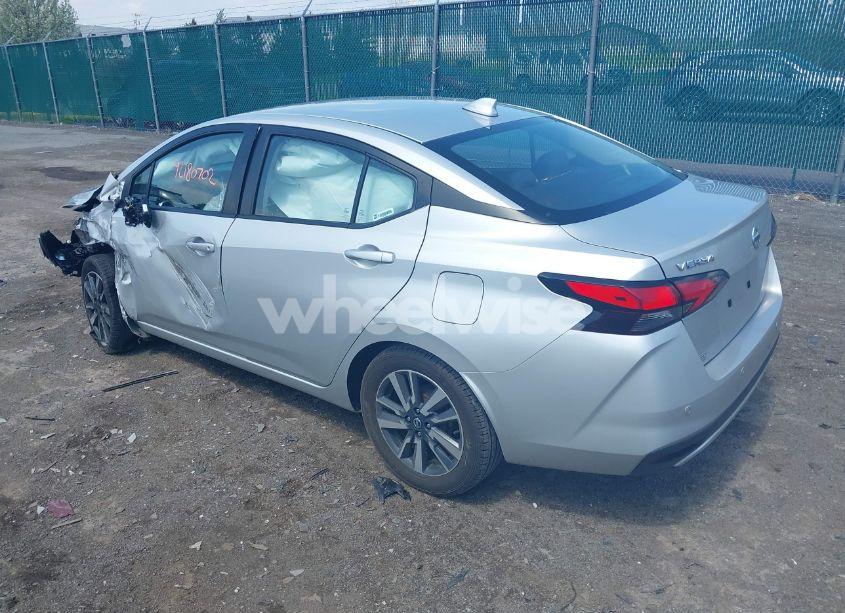 Photo 3 of 2021 Nissan Versa SV XTRONIC CVT (VIN 3N1CN8EV1ML832105)