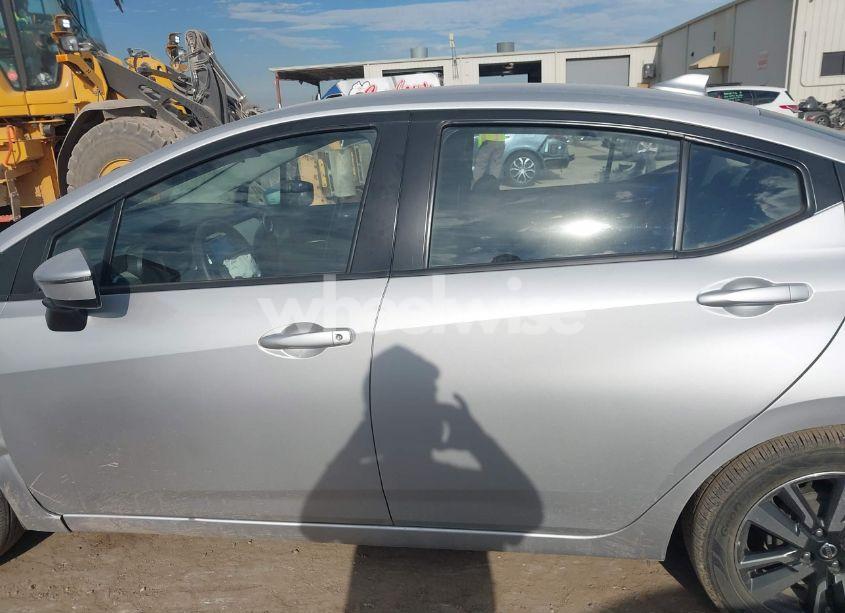 Photo 15 of 2021 Nissan Versa SV XTRONIC CVT (VIN 3N1CN8EV1ML834341)