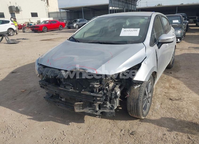 Photo 6 of 2021 Nissan Versa SV XTRONIC CVT (VIN 3N1CN8EV1ML834341)