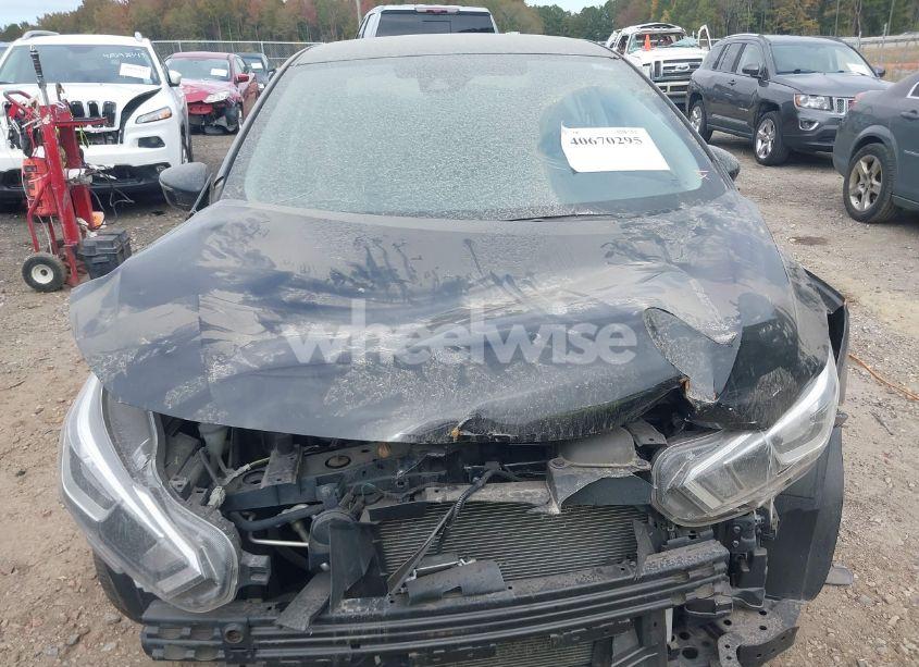 Photo 13 of 2021 Nissan Versa SV XTRONIC CVT (VIN 3N1CN8EV1ML842925)