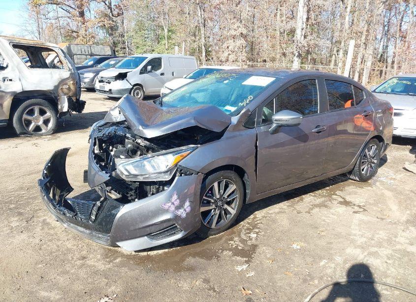 Photo 2 of 2021 Nissan Versa SV XTRONIC CVT (VIN 3N1CN8EV1ML856923)