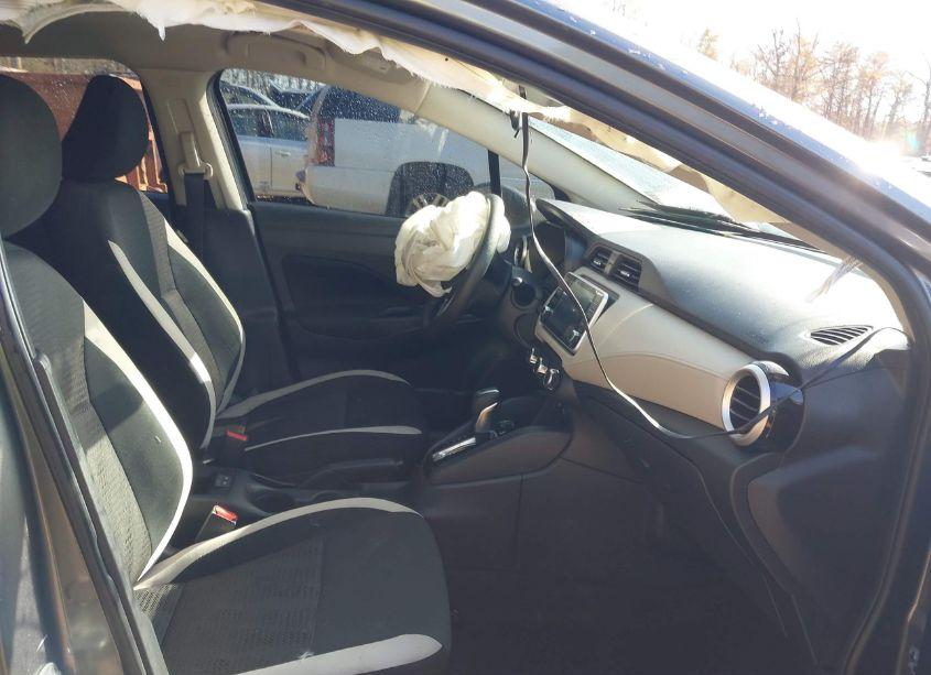 Photo 5 of 2021 Nissan Versa SV XTRONIC CVT (VIN 3N1CN8EV1ML856923)