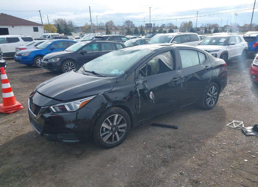 Photo 2 of 2021 Nissan Versa SV XTRONIC CVT (VIN 3N1CN8EV1ML861023)