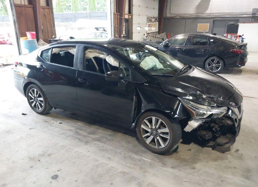 2021 Nissan Versa SV XTRONIC CVT (VIN 3N1CN8EV1ML877867) main photo