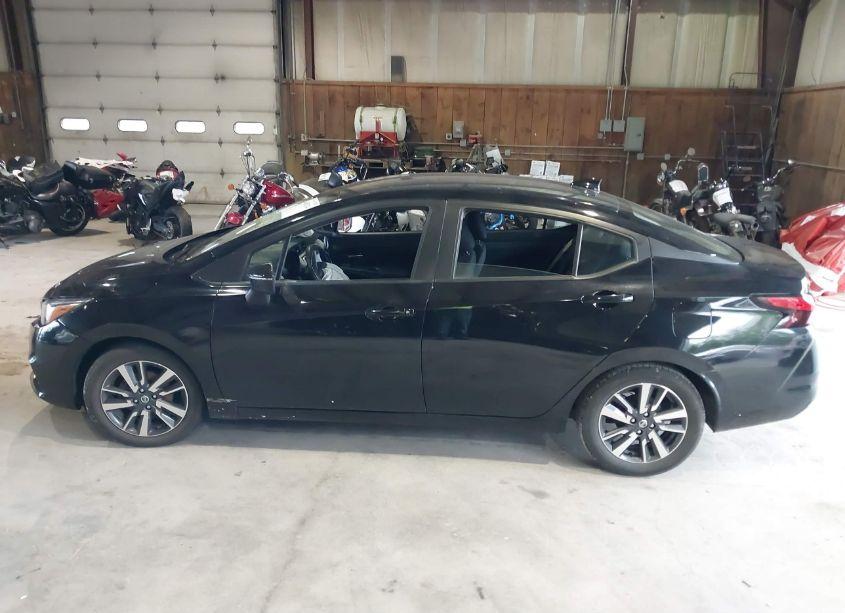 Photo 13 of 2021 Nissan Versa SV XTRONIC CVT (VIN 3N1CN8EV1ML877867)