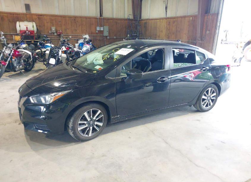Photo 2 of 2021 Nissan Versa SV XTRONIC CVT (VIN 3N1CN8EV1ML877867)
