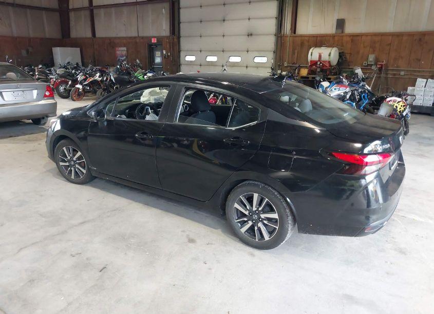 Photo 3 of 2021 Nissan Versa SV XTRONIC CVT (VIN 3N1CN8EV1ML877867)