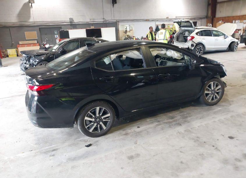 Photo 4 of 2021 Nissan Versa SV XTRONIC CVT (VIN 3N1CN8EV1ML877867)