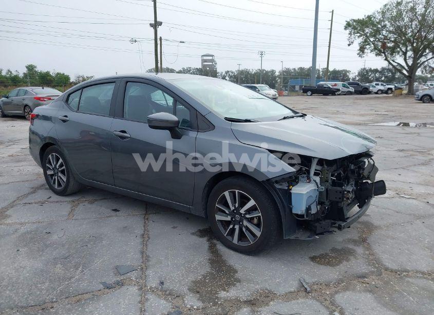 2021 Nissan Versa SV XTRONIC CVT (VIN 3N1CN8EV1ML877898) main photo
