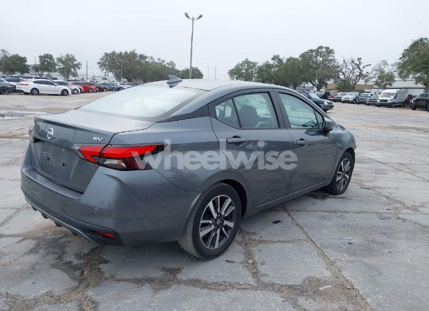 Photo 4 of 2021 Nissan Versa SV XTRONIC CVT (VIN 3N1CN8EV1ML877898)