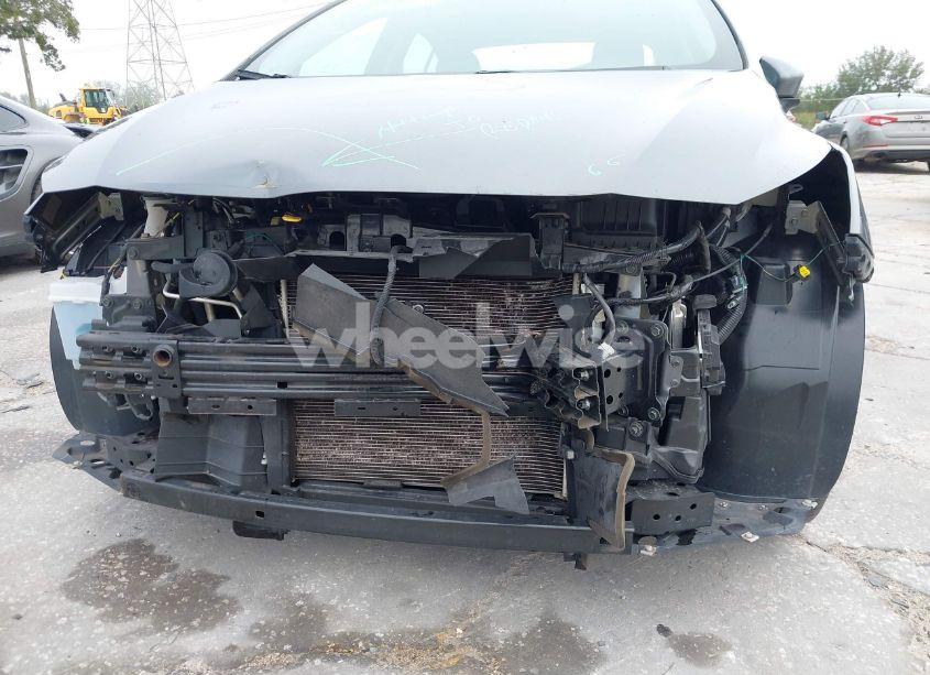 Photo 6 of 2021 Nissan Versa SV XTRONIC CVT (VIN 3N1CN8EV1ML877898)