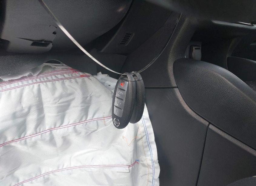 Photo 11 of 2021 Nissan Versa SV XTRONIC CVT (VIN 3N1CN8EV1ML893275)