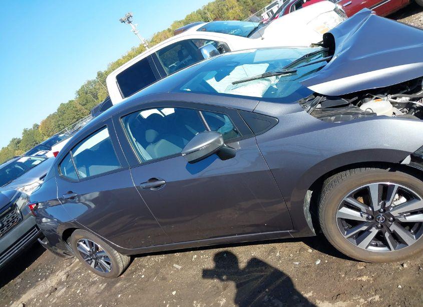 Photo 14 of 2021 Nissan Versa SV XTRONIC CVT (VIN 3N1CN8EV1ML893275)