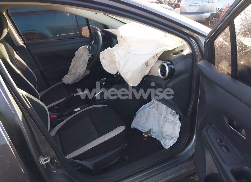 Photo 5 of 2021 Nissan Versa SV XTRONIC CVT (VIN 3N1CN8EV1ML904341)