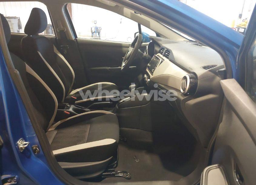 Photo 5 of 2021 Nissan Versa SV XTRONIC CVT (VIN 3N1CN8EV1ML919695)