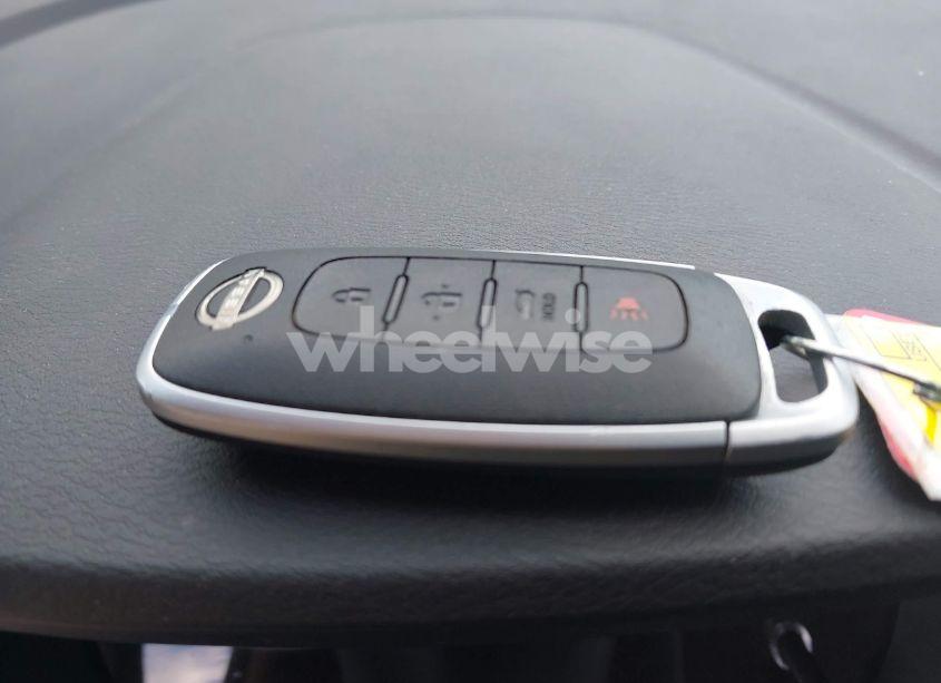 Photo 11 of 2024 Nissan Versa 1.6 SV (VIN 3N1CN8EV1RL830586)