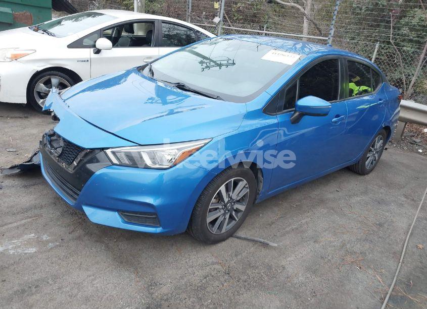 Photo 2 of 2020 Nissan Versa SV XTRONIC CVT (VIN 3N1CN8EV2LL810192)