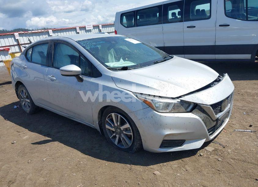 2020 Nissan Versa SV XTRONIC CVT (VIN 3N1CN8EV2LL833925) main photo