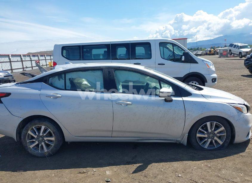 Photo 13 of 2020 Nissan Versa SV XTRONIC CVT (VIN 3N1CN8EV2LL833925)