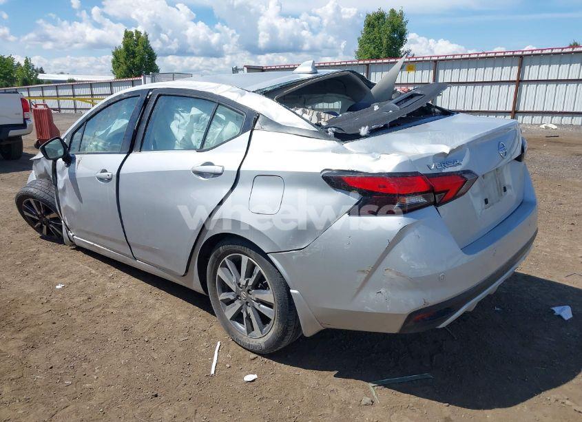 Photo 3 of 2020 Nissan Versa SV XTRONIC CVT (VIN 3N1CN8EV2LL833925)