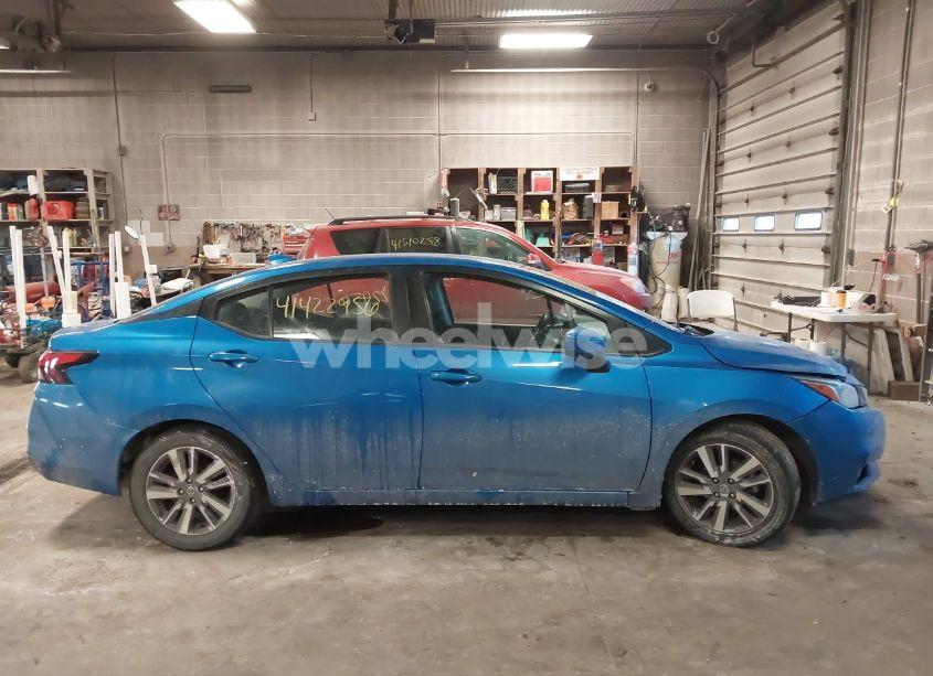 Photo 13 of 2020 Nissan Versa SV XTRONIC CVT (VIN 3N1CN8EV2LL887094)