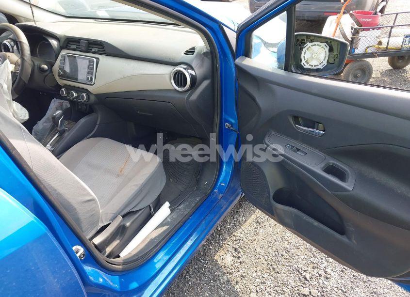 Photo 5 of 2021 Nissan Versa SV XTRONIC CVT (VIN 3N1CN8EV2ML829908)