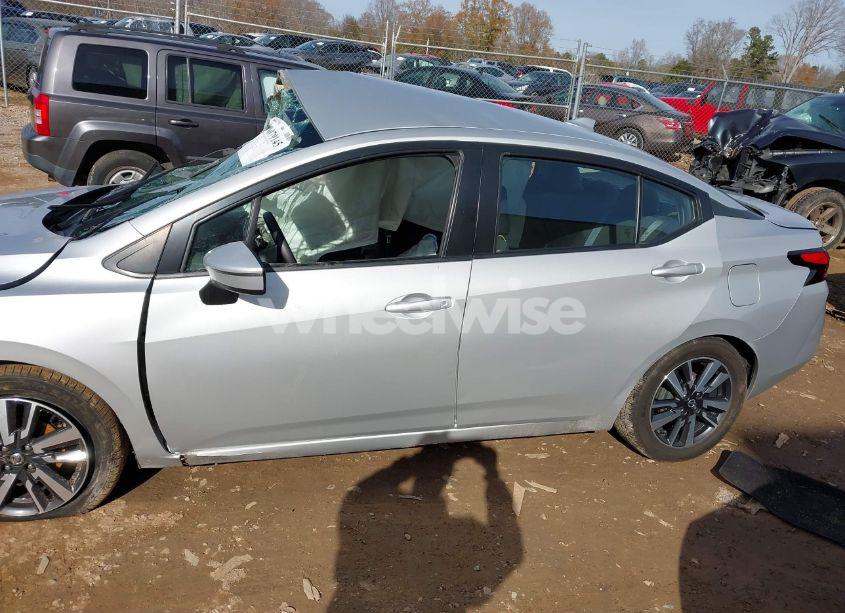 Photo 14 of 2021 Nissan Versa SV XTRONIC CVT (VIN 3N1CN8EV2ML839340)
