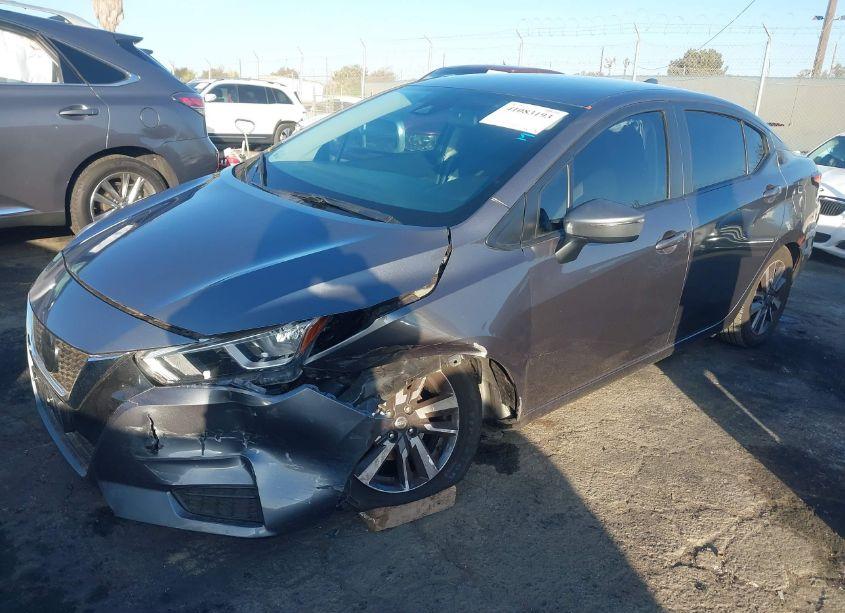 Photo 2 of 2021 Nissan Versa SV XTRONIC CVT (VIN 3N1CN8EV2ML885587)