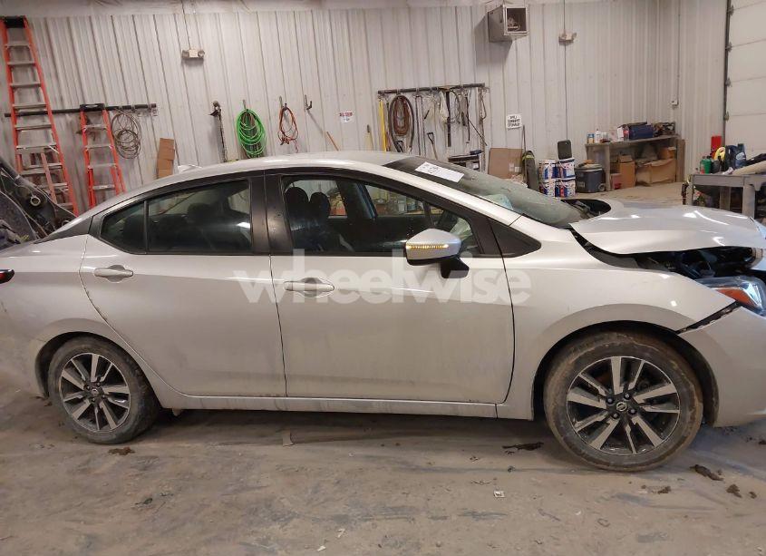 Photo 13 of 2021 Nissan Versa SV XTRONIC CVT (VIN 3N1CN8EV2ML888618)