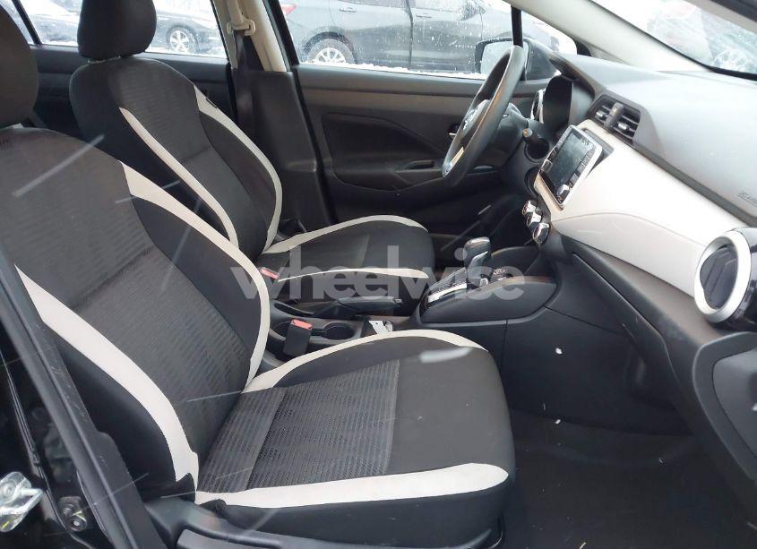 Photo 5 of 2021 Nissan Versa SV XTRONIC CVT (VIN 3N1CN8EV2ML891955)