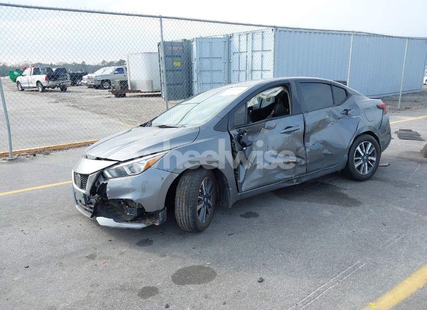 Photo 2 of 2021 Nissan Versa SV XTRONIC CVT (VIN 3N1CN8EV2ML893625)