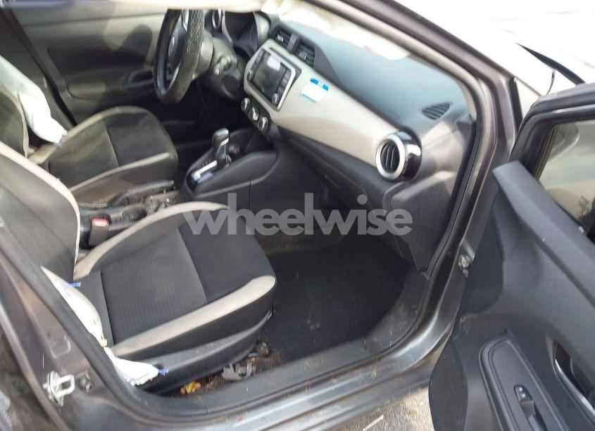 Photo 5 of 2021 Nissan Versa SV XTRONIC CVT (VIN 3N1CN8EV2ML893625)