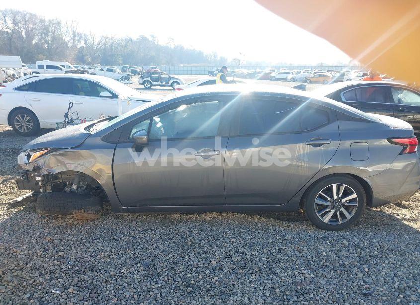 Photo 13 of 2021 Nissan Versa SV XTRONIC CVT (VIN 3N1CN8EV2ML912271)