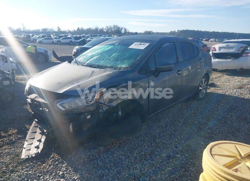 Photo 2 of 2021 Nissan Versa SV XTRONIC CVT (VIN 3N1CN8EV2ML912271)