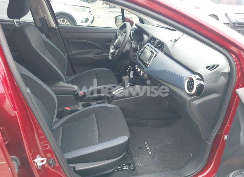 Photo 5 of 2024 Nissan Versa 1.6 SV (VIN 3N1CN8EV2RL861331)