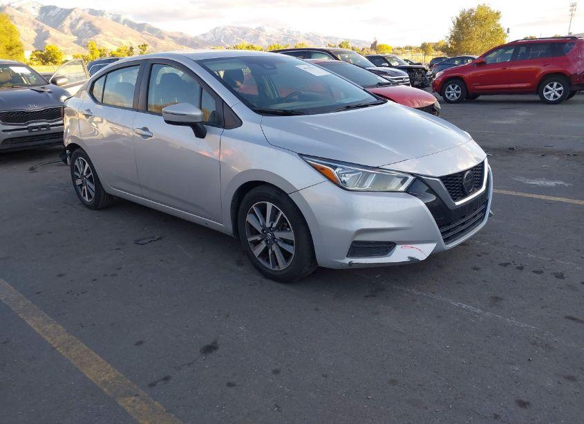 2020 Nissan Versa SV XTRONIC CVT (VIN 3N1CN8EV3LL826580) main photo