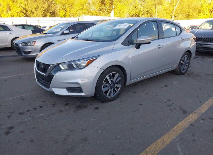 Photo 2 of 2020 Nissan Versa SV XTRONIC CVT (VIN 3N1CN8EV3LL826580)