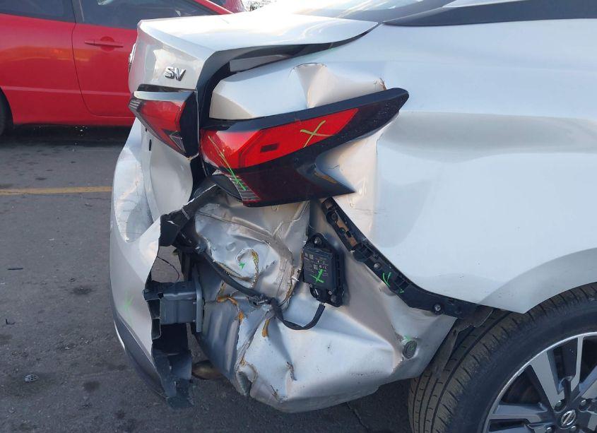 Photo 6 of 2020 Nissan Versa SV XTRONIC CVT (VIN 3N1CN8EV3LL826580)