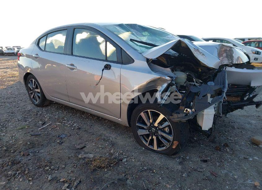 2021 Nissan Versa SV XTRONIC CVT (VIN 3N1CN8EV3ML809764) main photo