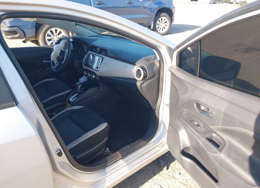 Photo 5 of 2021 Nissan Versa SV XTRONIC CVT (VIN 3N1CN8EV3ML836091)
