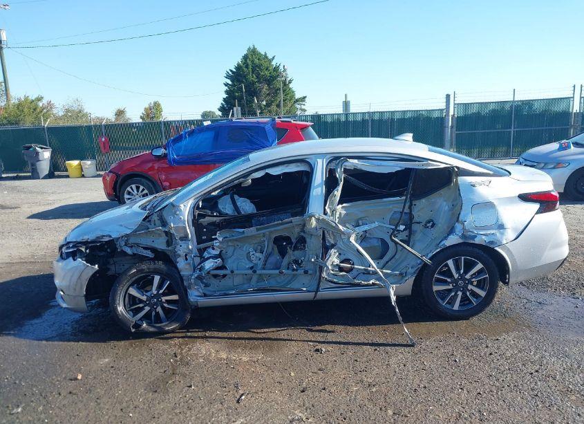 Photo 6 of 2021 Nissan Versa SV XTRONIC CVT (VIN 3N1CN8EV3ML836091)